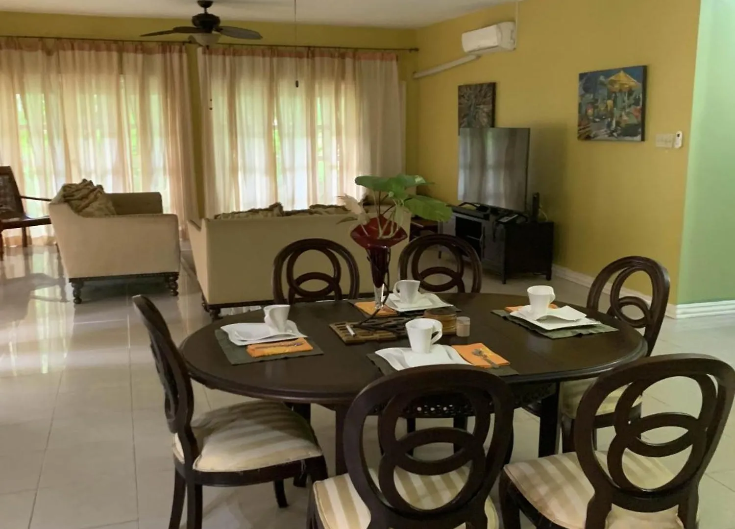 Tranquility Cove Daire Tower Isle Jamaika